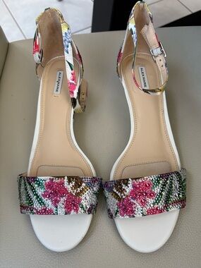 Alex Marie White Floral Beaded Ankle-Strap Sandals with Multicolor Beadwork